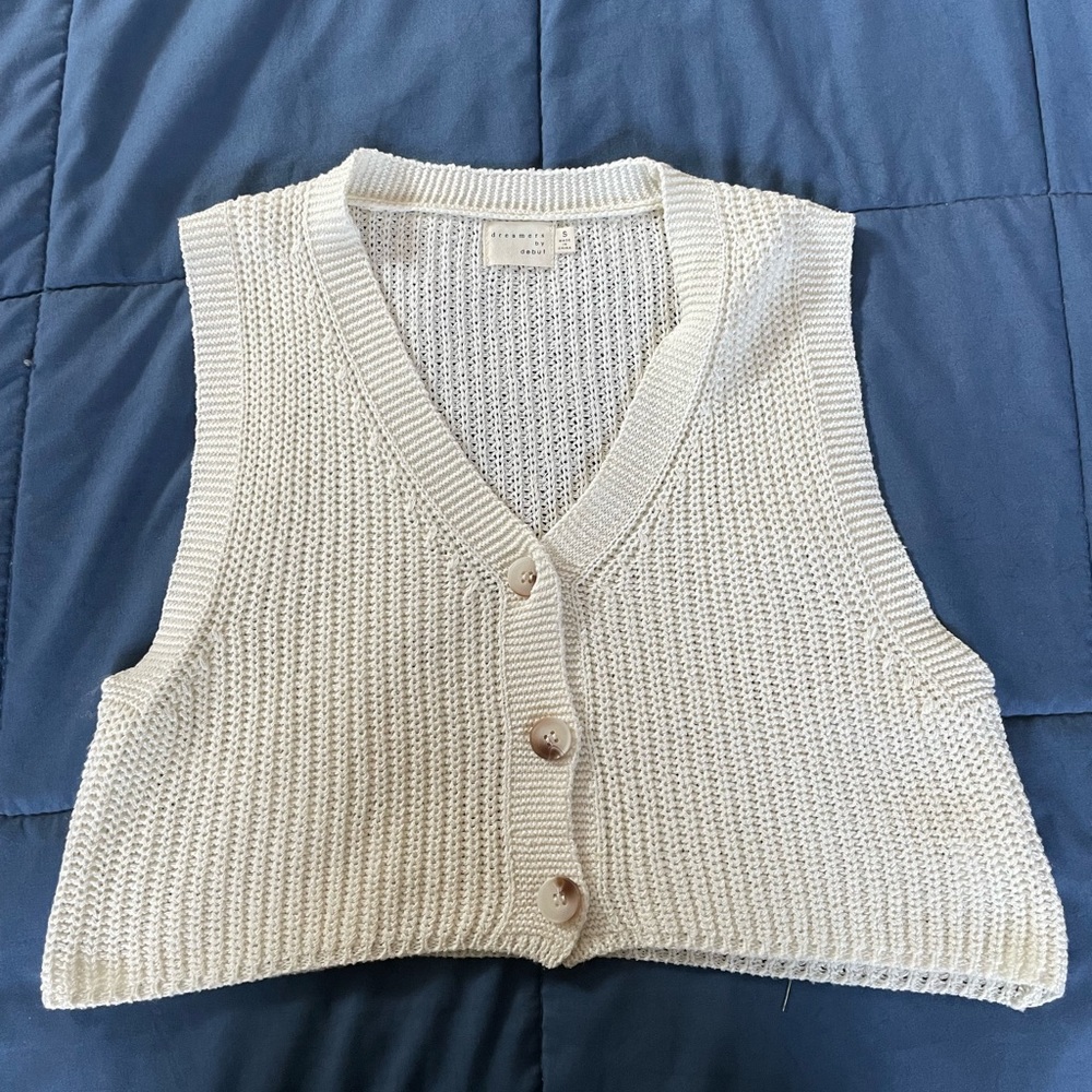 Knit cropped vest